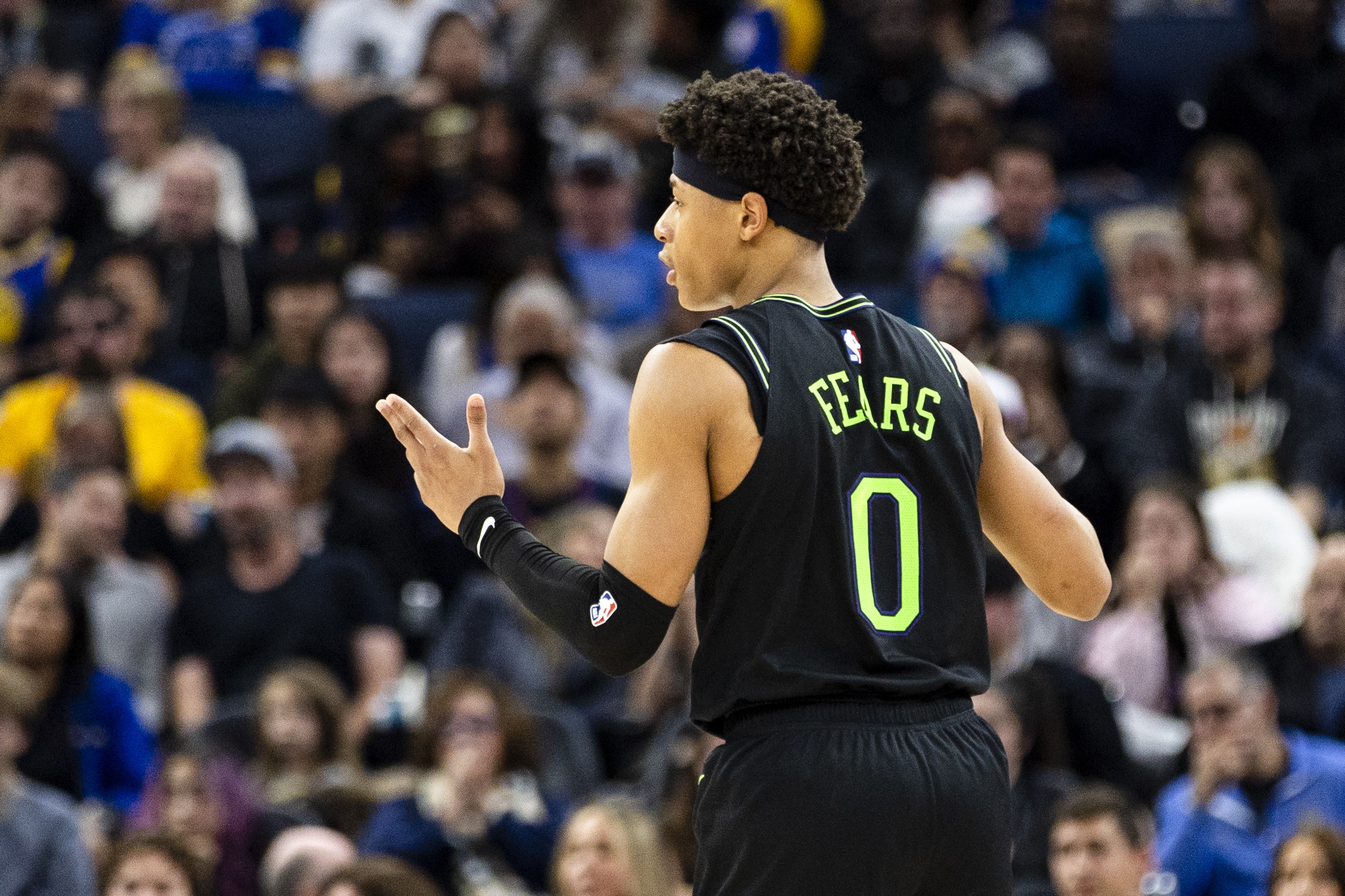 爵士不设防！鹈鹕全场轰下156分 本赛季全联盟第二高分